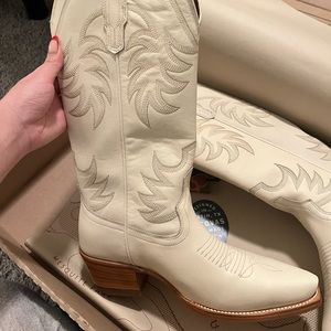 Tecovas “The Annie” cowboy boots